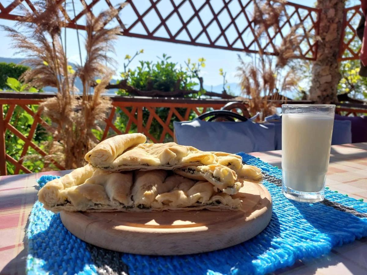 Prespa'S Balcony Guesthouse Dolna Gorica Bagian luar foto