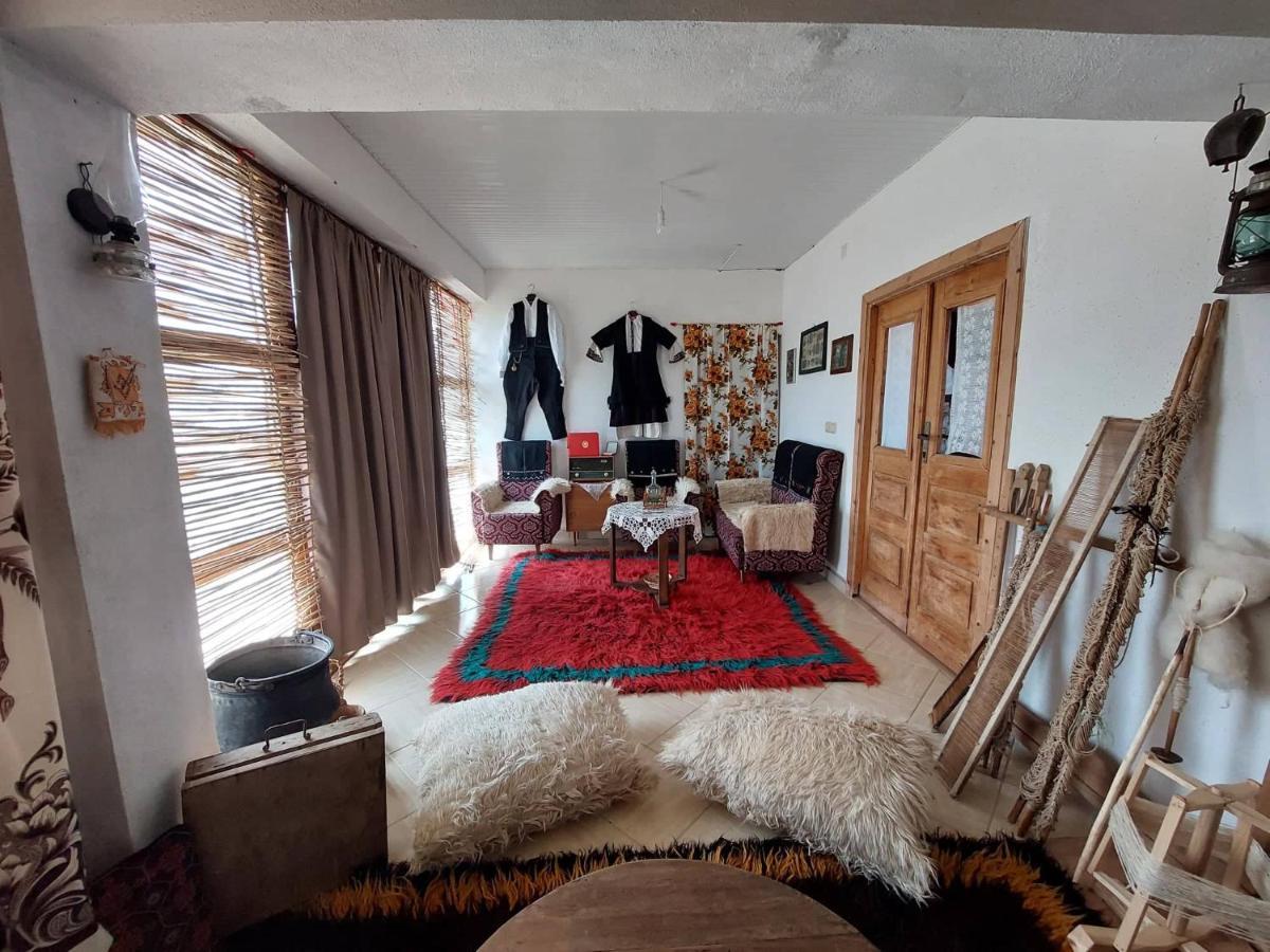 Prespa'S Balcony Guesthouse Dolna Gorica Bagian luar foto
